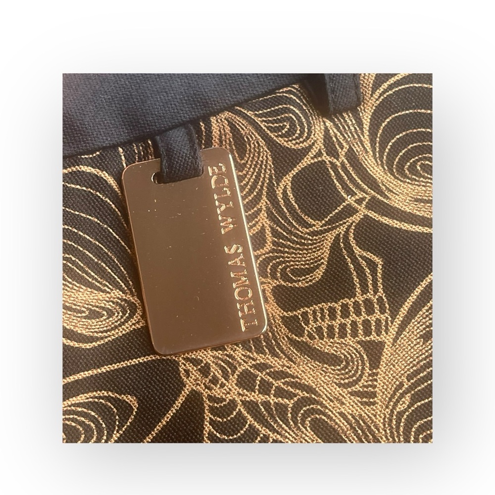 new Thomas Wylde ๐ฃ Luxe Naughty Ruffled Shorts ๐ฃ Black + Rose Gold Print ๐ฃ 4 ๐ฃ - Picture 11 of 16
